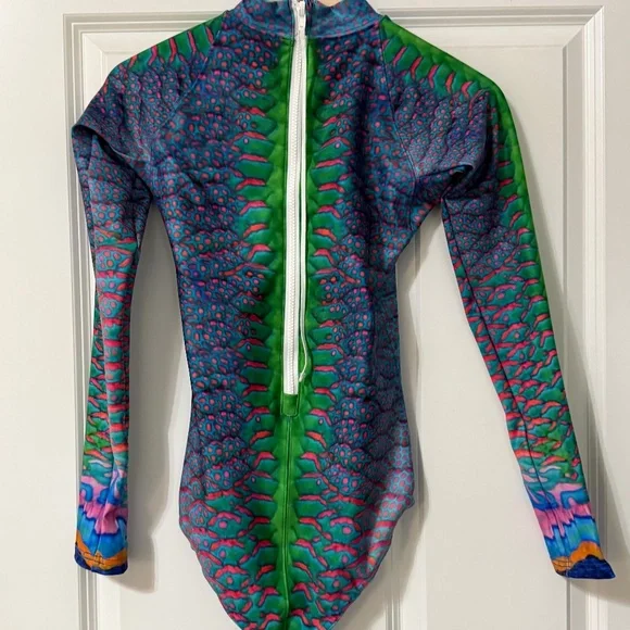 Waterlust Parrot Fish Sunsuit - Size Small - Picture 2 of 4